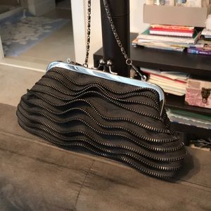 Glam zipper banquet/party clutch